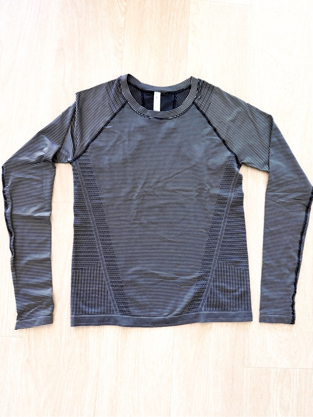 Athleta Black and White Striped Long Sleeve Top M